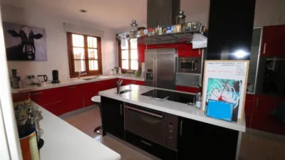 Chalet in Altillo photo 9