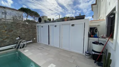 Chalet en venta en La Barrosa , Mogarizas-Las Rapazes (Chiclana de la Frontera) de 620.000 €