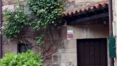 House in Santibáñez Neighborhood photo 12