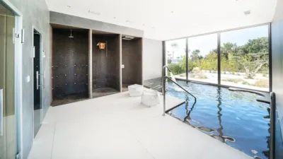 Apartment in A-7 Oeste photo 18