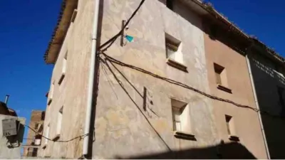 Chalet en venta en Calle de la Paz, 10, Agoncillo de 26.000 €
