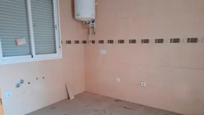 Piso en venta en Calle de Muñoz Pérez, cerca de Calle de San Isidro, Fernán-Núñez de 261.000 €