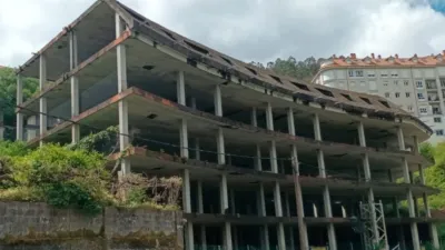 Terreno en venta en Avenida del Ferrol - Vista 2