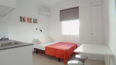 Estudio en alquiler en Pradolongo - Imagen 4