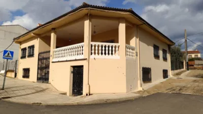 House on Juan Pablo II Street photo 31