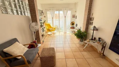 Semi-detached chalet on Artemi Street photo 2
