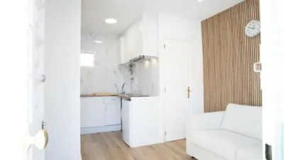 Estudio en alquiler en Palomeras Bajas - Imagen 17