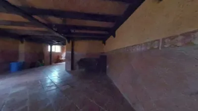 House on Avenida de la Solidaridad photo 34