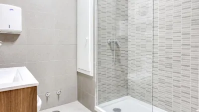 Habitación en alquiler en Nou Moles, Nou Moles (Distrito L'Olivereta. València Capital) de 450 €<span>/mes</span>