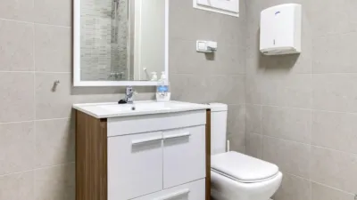 Habitación en alquiler en Nou Moles, Nou Moles (Distrito L'Olivereta. València Capital) de 450 €<span>/mes</span>