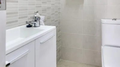 Habitación en alquiler en Nou Moles, Nou Moles (Distrito L'Olivereta. València Capital) de 450 €<span>/mes</span>