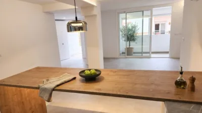 Apartment on Calle Audreu Tuyet i Santa Maria photo 2