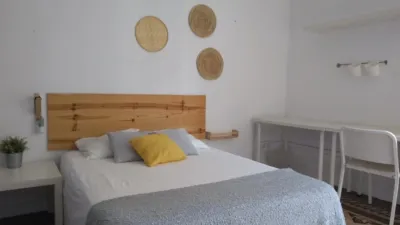 Habitación en alquiler en La Vila de Gràcia, La Vila de Gràcia (Distrito Gràcia. Barcelona Capital) de 550 €<span>/mes</span>
