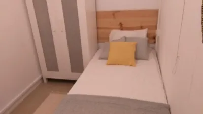 Habitación en alquiler en La Vila de Gràcia, La Vila de Gràcia (Distrito Gràcia. Barcelona Capital) de 550 €<span>/mes</span>