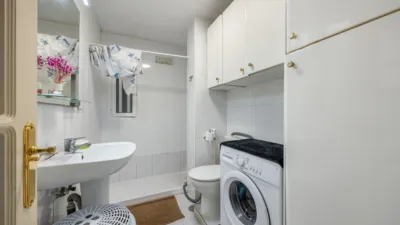 Apartment in Centre photo 15