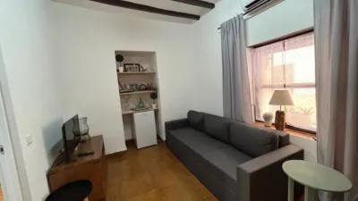 House in Centre photo 25