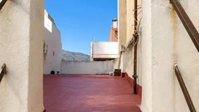 House on Carrer de la Llibertat photo 11