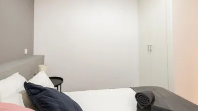 Piso en alquiler en Sol - Imagen 4