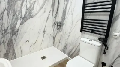 Apartment on Barrenkale Street photo 11