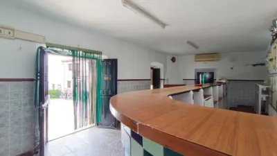 Casa en venta en Aljucén - Més