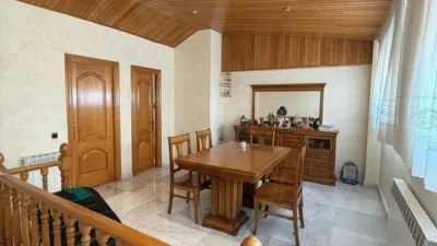 Semi-detached chalet on Calle Santimbia photo 17