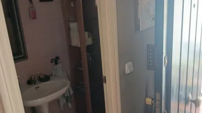 House on Cesáreo Cambronero Street photo 11