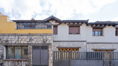 Duplex in Grajera photo 12