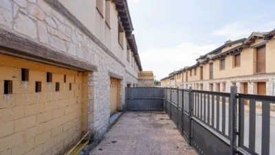 Duplex in Grajera photo 36