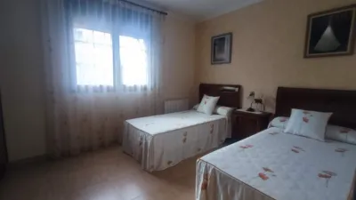 Chalet on Carrer Travadells photo 17