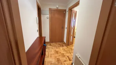 Apartment on Isaac Albéniz Street photo 7