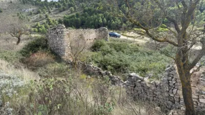 Terreno en venta en Adzaneta - Más