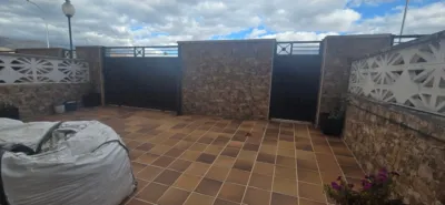 Semi-detached chalet on Calle de los Robles photo 2