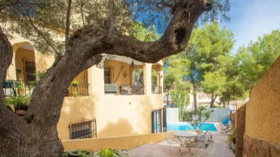 Casa – Orihuela, Urbanización Pueblo Príncipe, Villa Martín - Més