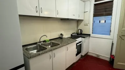 Habitación en alquiler en El Raval, El Raval (Distrito Ciutat Vella. Barcelona Capital) de 800 €<span>/mes</span>