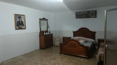 House on Plaza Alcalde Manuel Benites Rufo Street photo 23