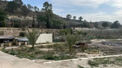 Terreno en venta en Hacienda del Sol-Montesol - Más