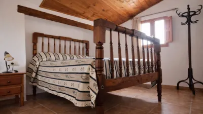Rustic house on Calle Arzobispo Company photo 18