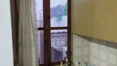 Semi-detached house on Calle Alfonso XII photo 2