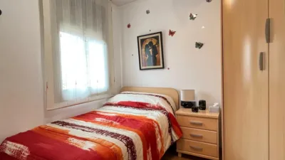 Apartment on Carrer de Montesa photo 13