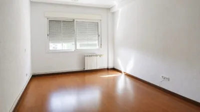Apartment on Calle de José Posada Herrera photo 4
