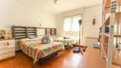 Flat in José Luis Iñarra Pasalekua photo 12