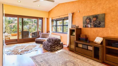 House on Avinguda 323 photo 17
