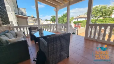 Detached villa in La Laguna del Portil photo 7