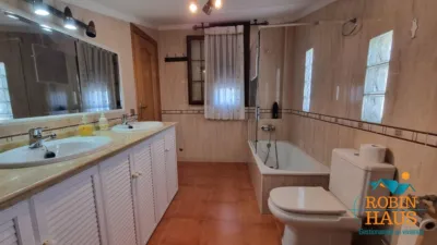 Detached villa in La Laguna del Portil photo 28