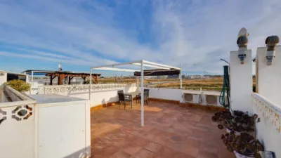 Pis – Torrevieja, Doña Ines, Urbanización El Chaparral - Més