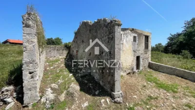 Stone House photo 21
