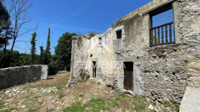 Stone House photo 20