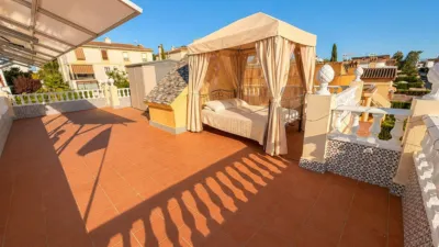 House on Calle del Peral photo 2