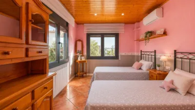 Detached villa on Carrer dels Pins photo 14