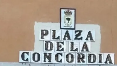 House on Plaza de la Concordia photo 2